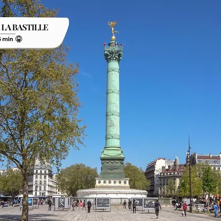 Bluestay 285 - A Paris