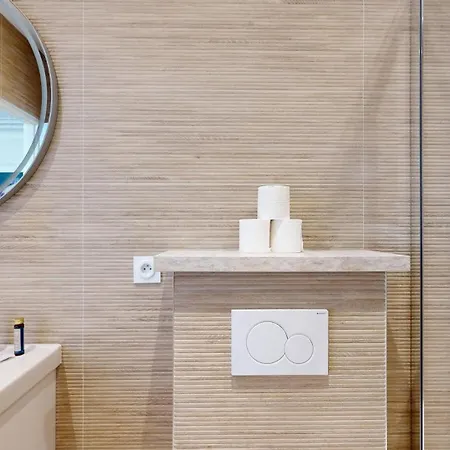 Bluestay 285 - à * Parigi